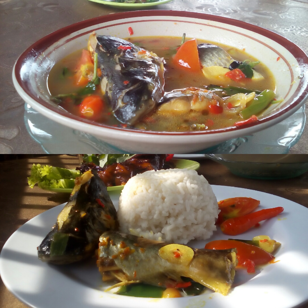 ​Pindang Patin Menu Andalan Warung Tengah Sawah