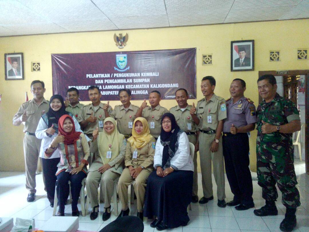 Perangkat Desa Lamongan Dikukuhkan Kembali