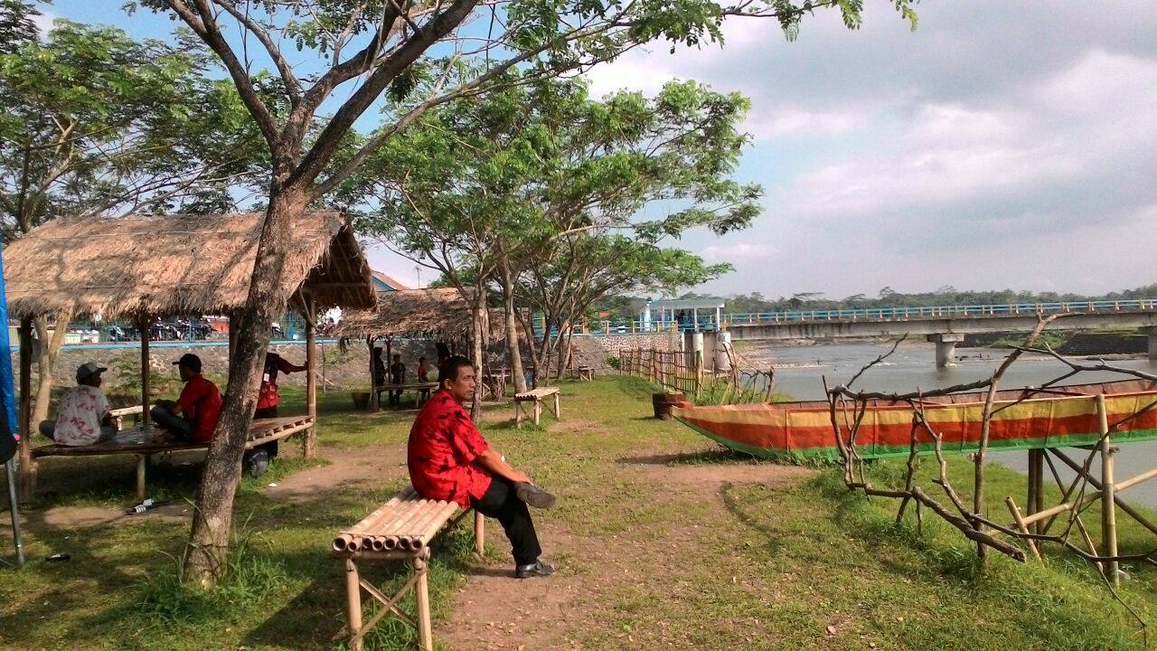 ​Bendung Slinga Viewnya Instagramable 