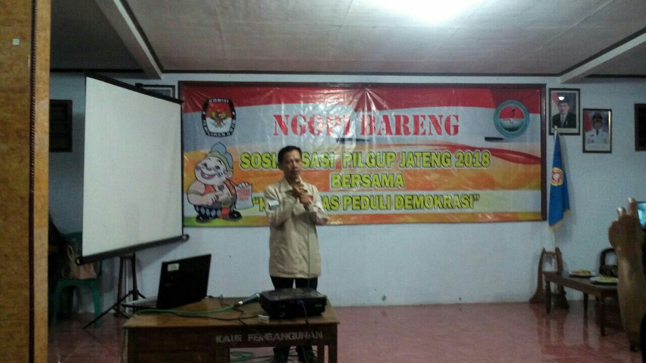 Ngopi Bareng Karangtaruna Adhigana Perwira Desa Penolih Bahas Peran Strategis Pemuda dan Sosialisasi Pilgub Jateng