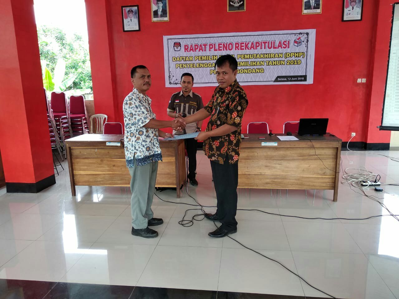 49.778 Jumlah Pemilih DPHP Pemilu di Kaligondang
