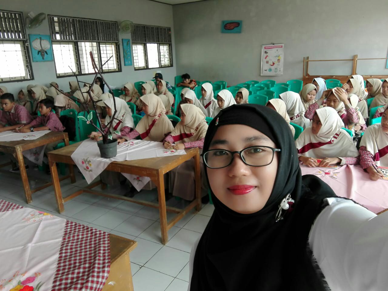 Drg. Rahayu Ingin Wujudkan Kemandirian Melalui Komunitas Senyum Anak Indonesia