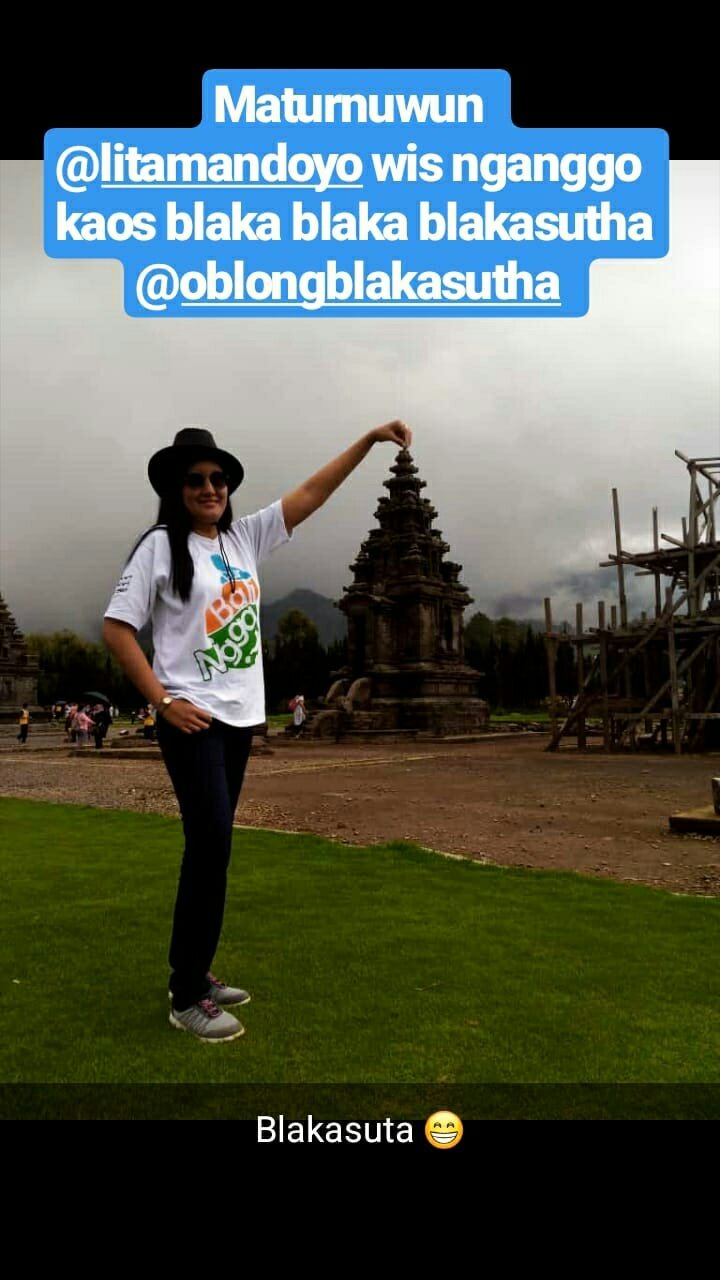 Tampil Gaya & Ceria Dengan Kaos Blakasutha