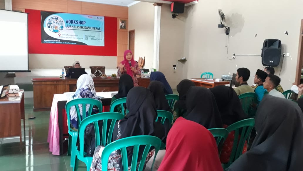 KPM Unsiq Bersama Pemdes Karangayar Selenggarakan Workshop Jurnalistik