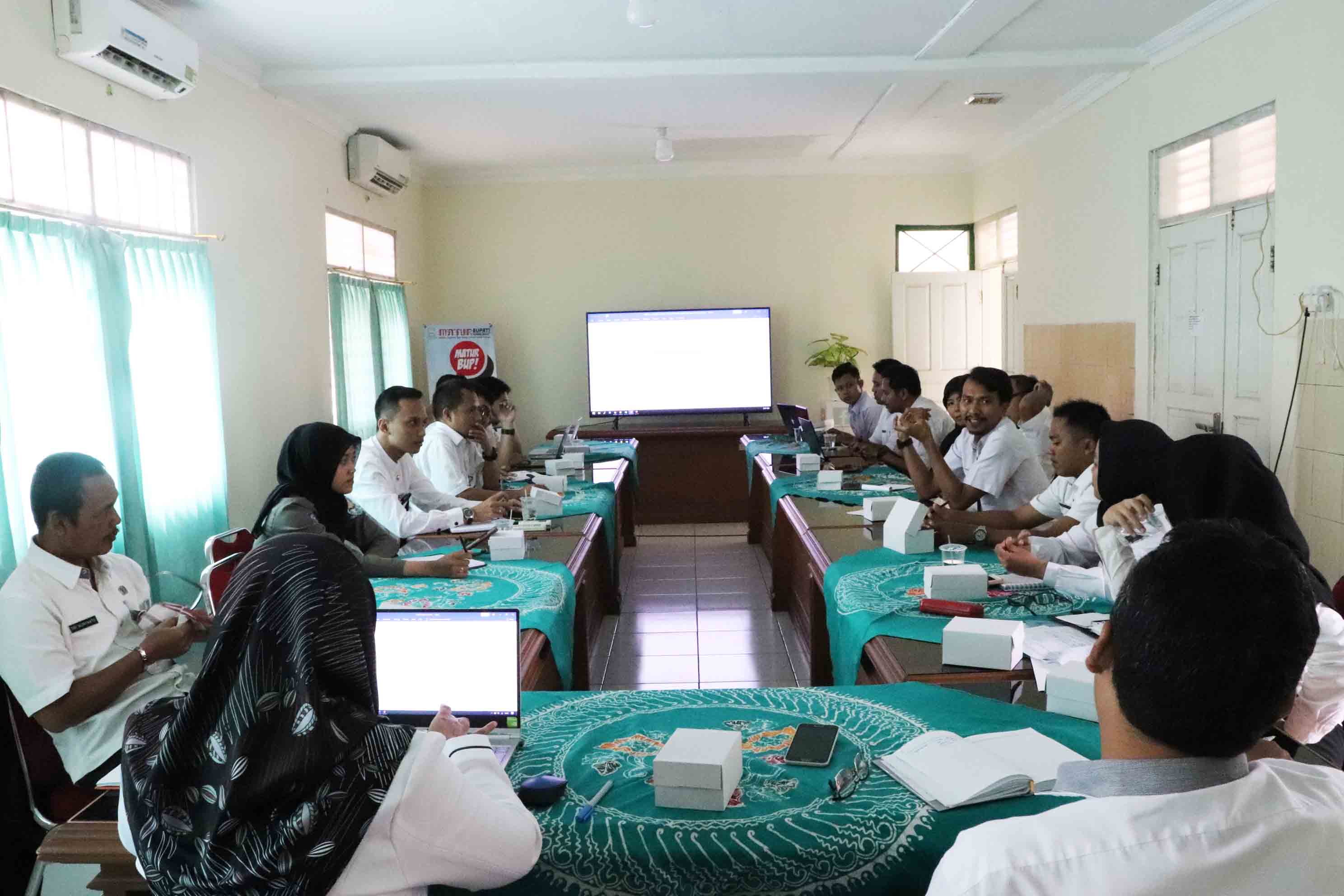 DINKOMINFO Purbalingga Evaluasi Aplikasi E Presensi
