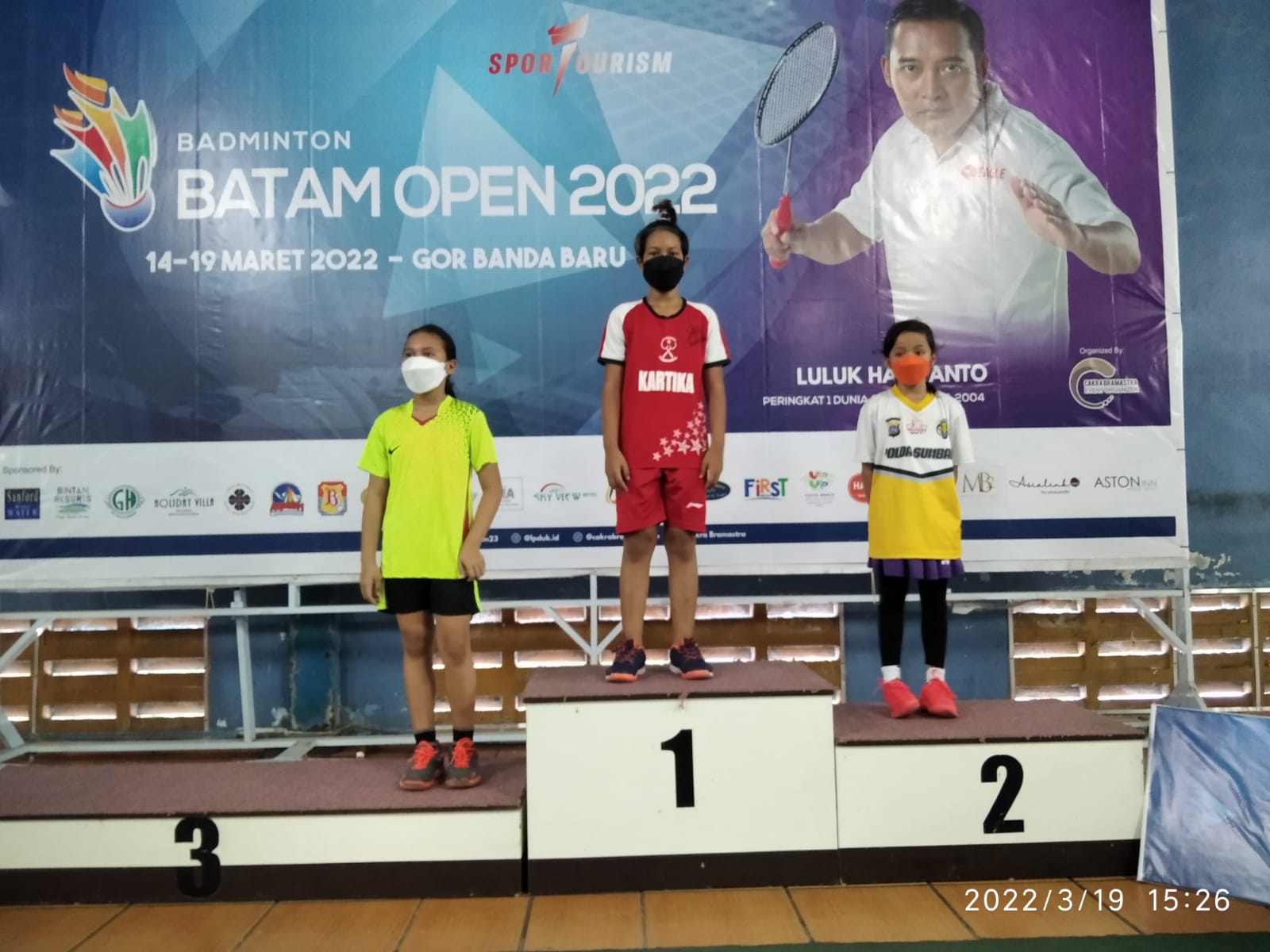Masaya, Putri Purbalingga Sabet Juara Kejurnas Badminton Batam Open 2022