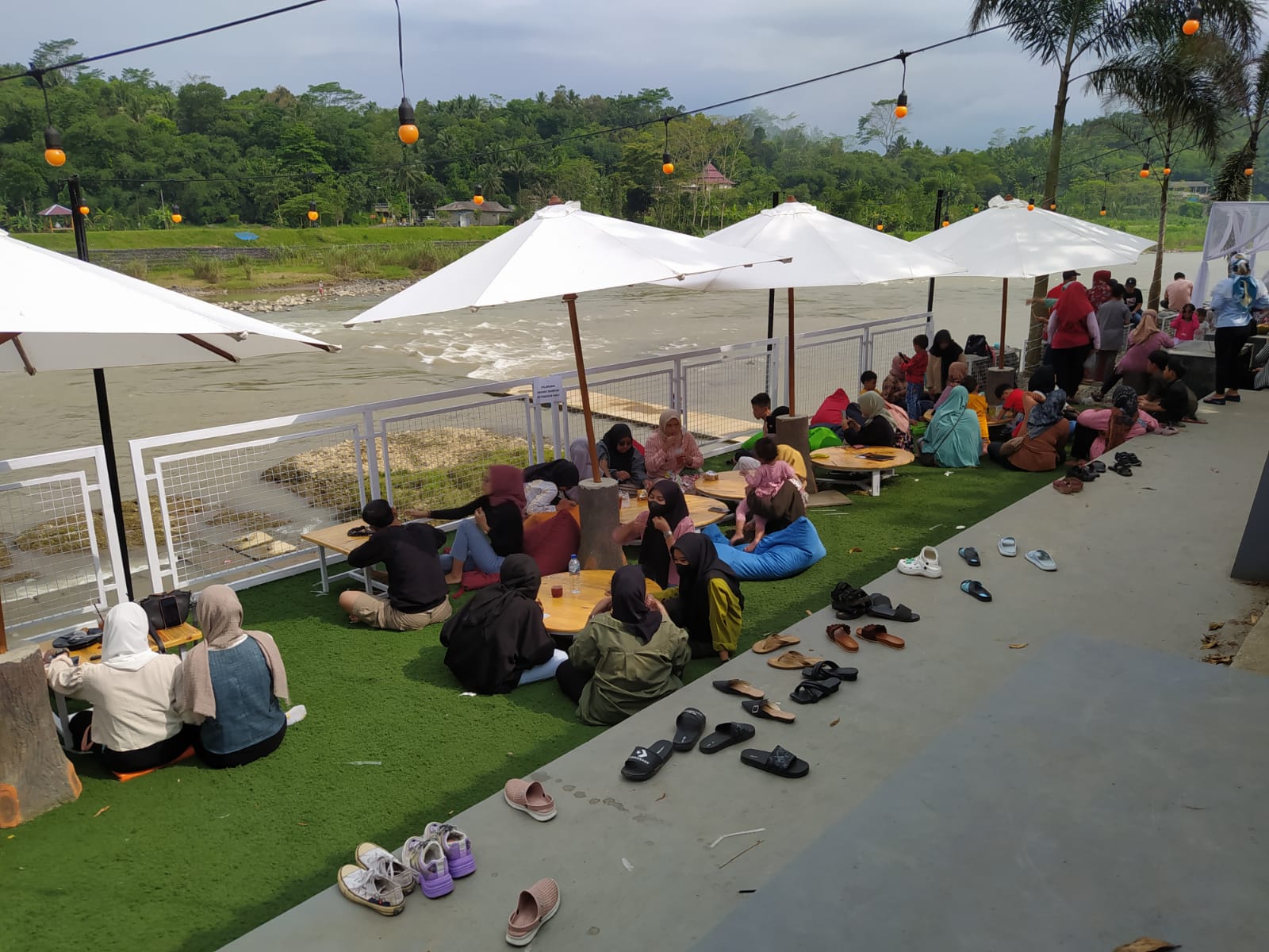 Ribuan Pengunjung Padati Wisata Viral Klawing Sonten Purbalingga