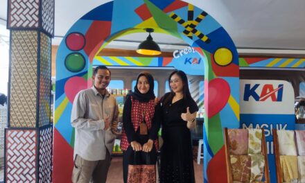 Hari Kedua Bazar KAI x Rumah BUMN Purbalingga di Stasiun Purwokerto: UMKM Semakin Dekat dengan Masyarakat