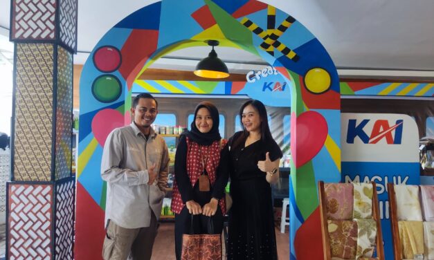 Hari Kedua Bazar KAI x Rumah BUMN Purbalingga di Stasiun Purwokerto: UMKM Semakin Dekat dengan Masyarakat